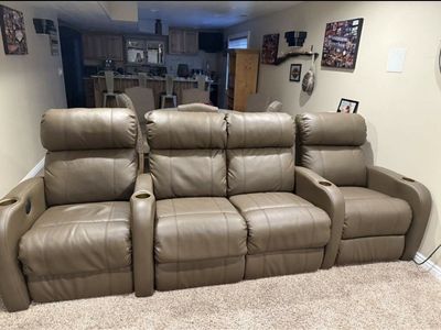 Home Theater Seating