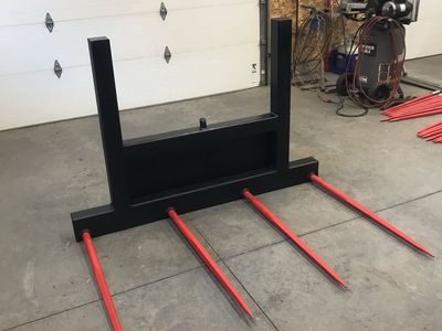 4 Spike Bale Fork