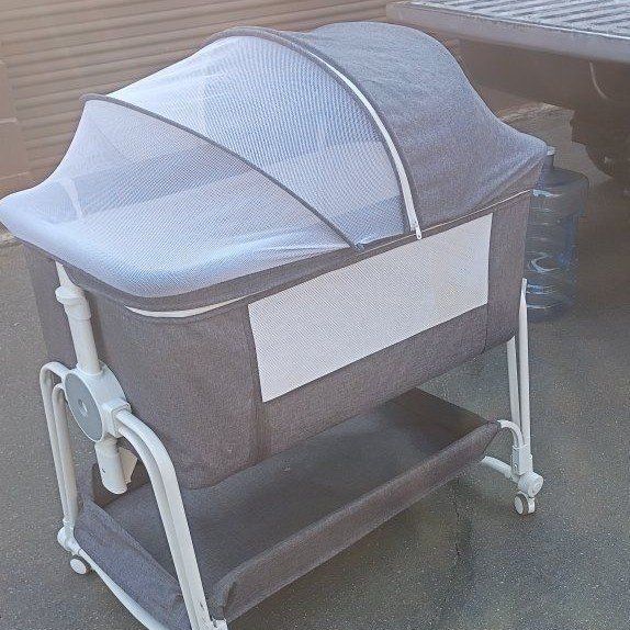 LHUAI, Baby Bassinet Bedside Crib With Storage Basket And Wheels