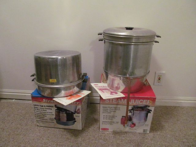 Steam canner and Juicer. $30 each