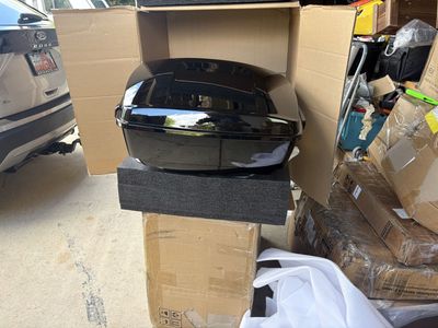 Advanblack Vivid Black King Tour Pack for Harley Touring