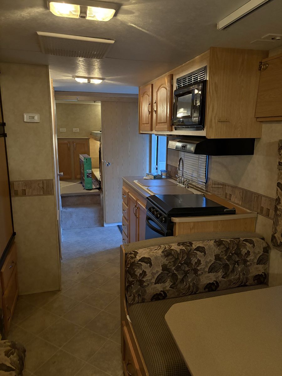 Main image 9