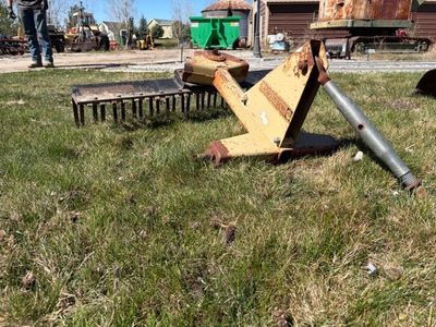 Land Pride Landscape Rake LR05 – 5–6 ft 3-Point Rock Rake