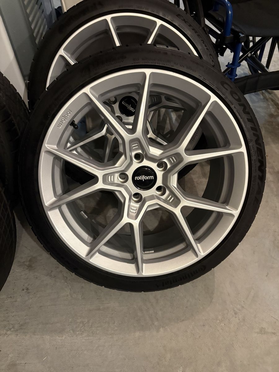 Rotiform kps wheels AND continental extreme contact sport plus all season tires.