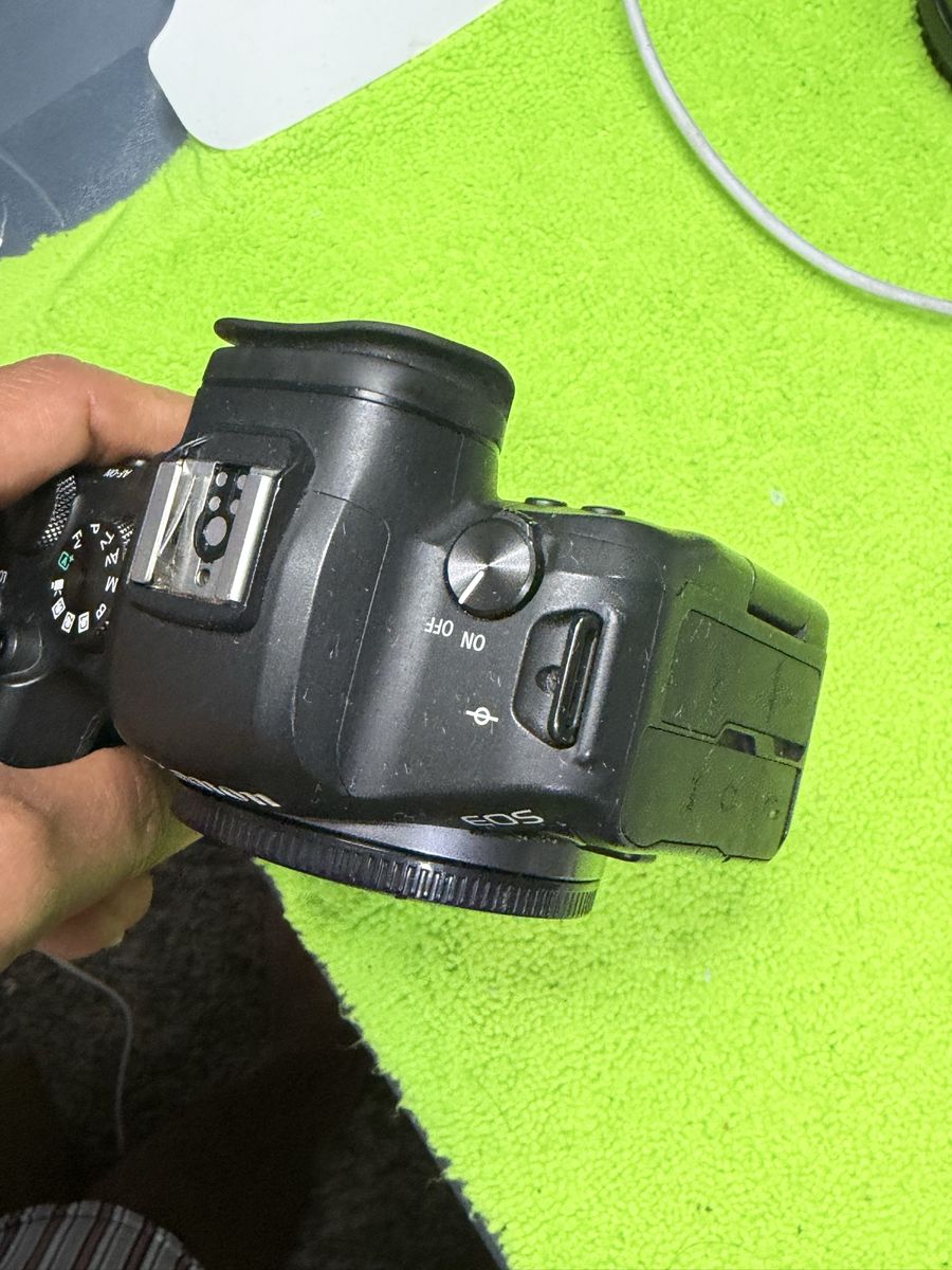 Main image 3
