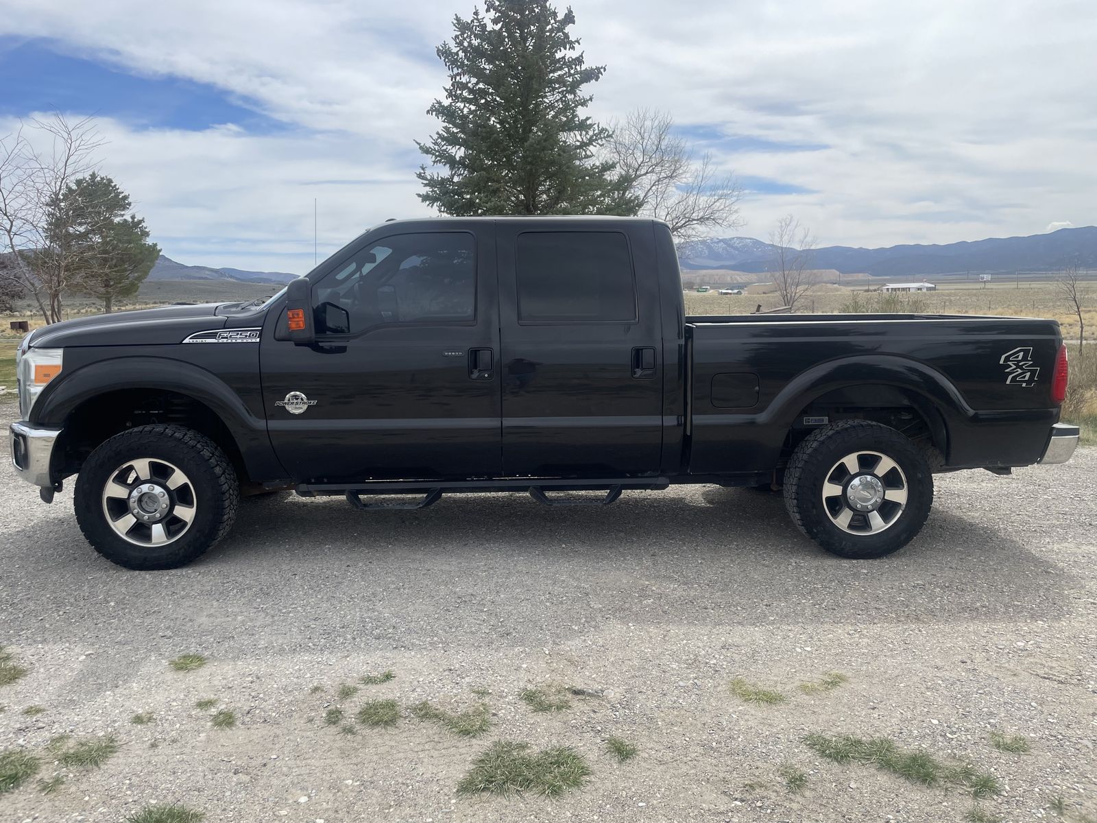 2011 Ford F-250 Super Duty Lariat