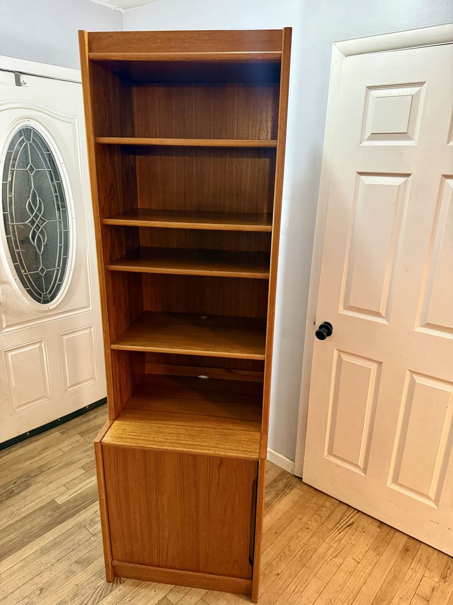 Tall - Teak - MCM Bookcase — Display case