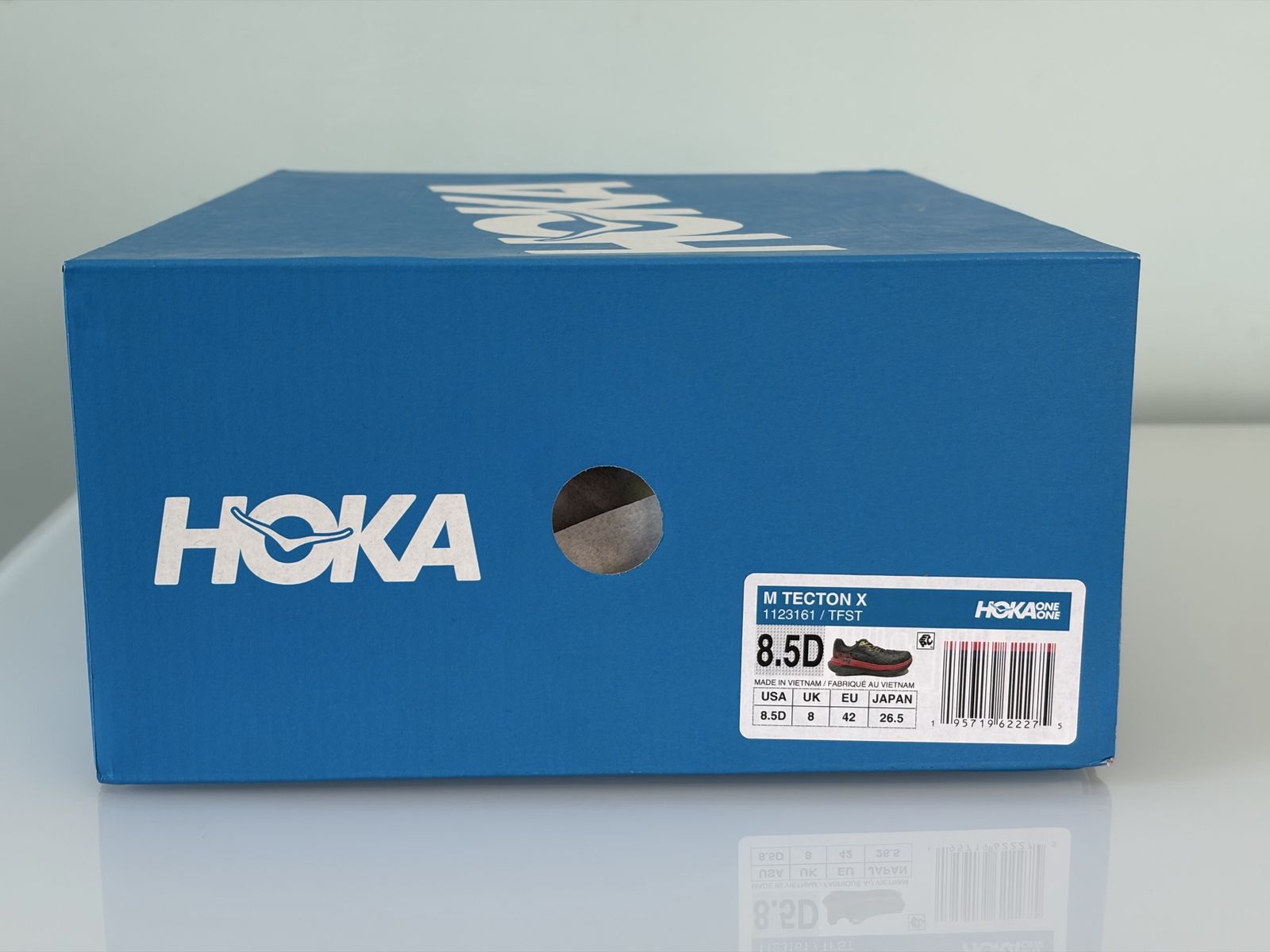 Main image 3