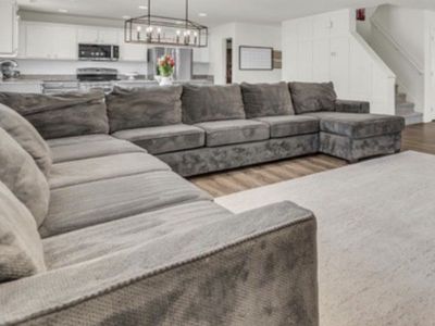 Large Gray Sectional Sofa with Chaise - Great for Family Rooms and Entertaining