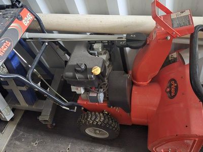 Ariens 624E Gas Snow Blower