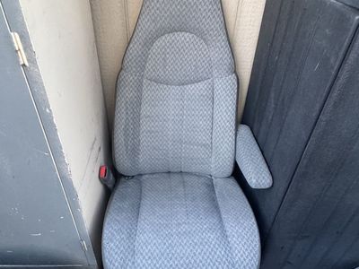 MANUAL DRIVER SIDE SEAT CHEVROLET EXPRESS OR GMC SAVANNA 1997-2025
