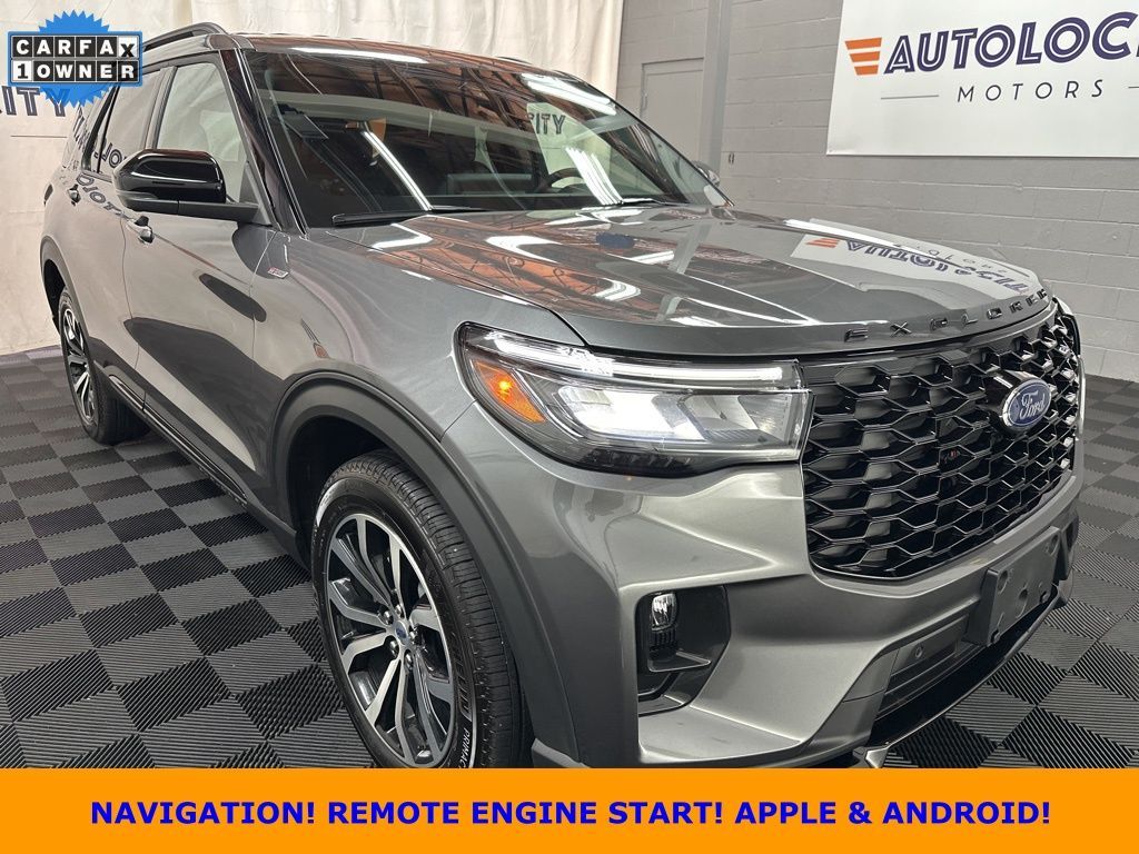 2025 Ford Explorer ST-Line