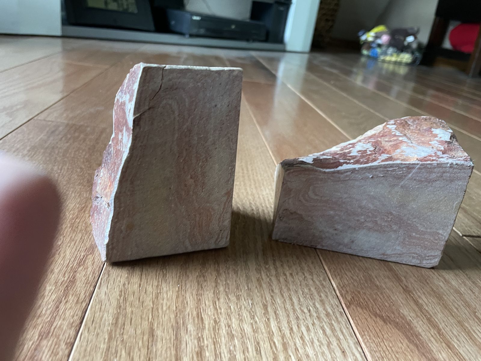 Rock bookends