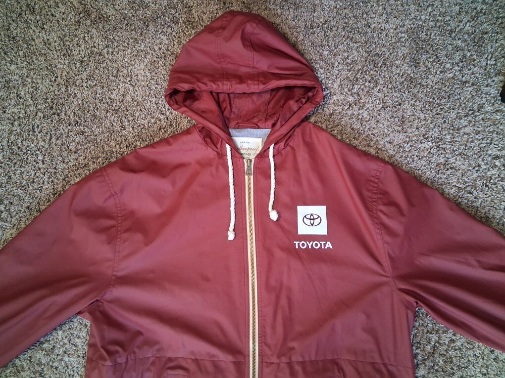 vintage Toyota zip up rain jacket