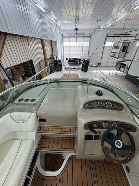 2001 Sea Ray Sun Dancer