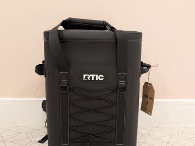 BRAND NEW RTIC Backpack Cooler – Black (NWT / Never Used)