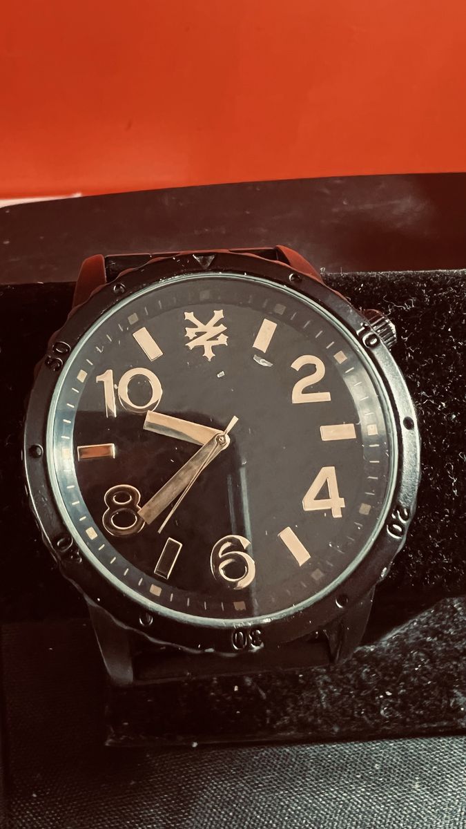 Zoo York Black Analog Wristwatch with Gold-Tone Numbers