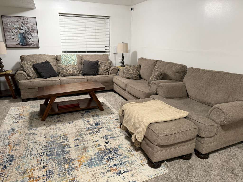 2 Sofas, Ottoman, Tables & Lamp