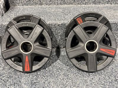 XMark 10lb rubber coated weight plates (2 pairs)