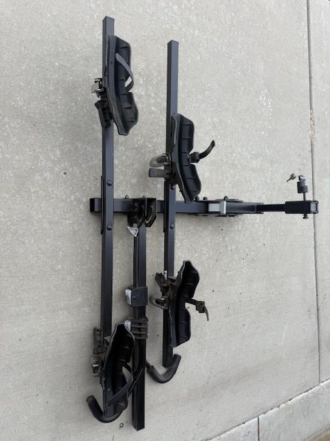 Thule 990xt Doubletrack Bike Rack.