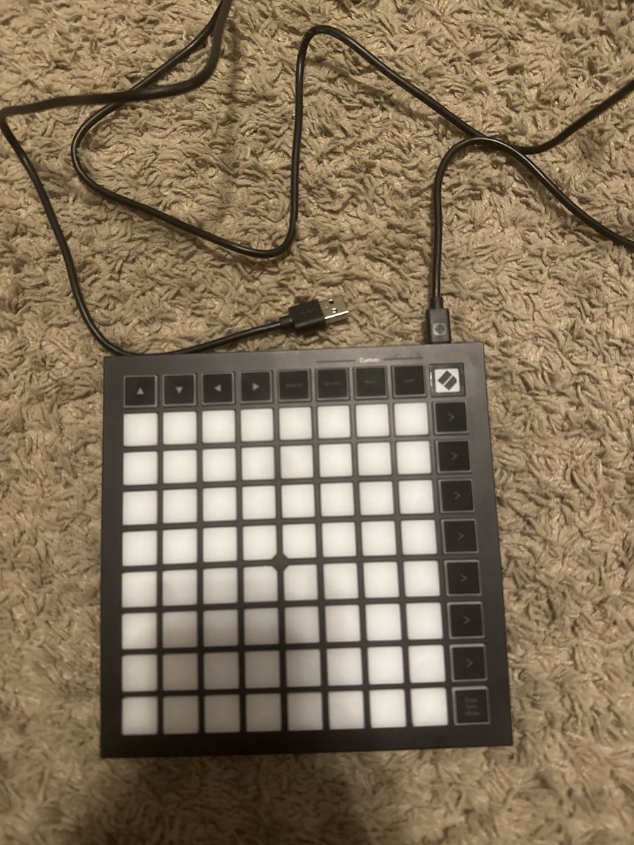 Novation Launchpad Mini MK3 USB Grid Controller