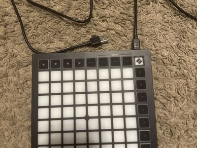Novation Launchpad Mini MK3 USB Grid Controller