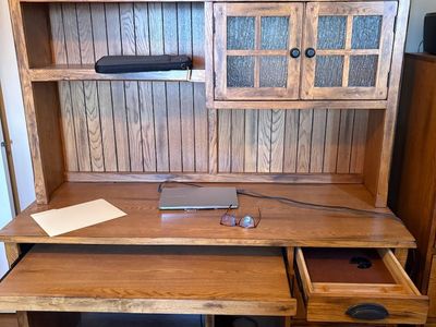 Solid wood computer desk