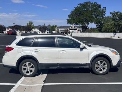2013 Subaru Outback 2.5i Limited