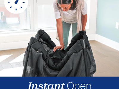 Brand new Chicco Dash Instant Setup Playard - Charcoal.