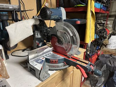Bosch Glide 12" Dual Bevel Sliding Compound Miter Saw