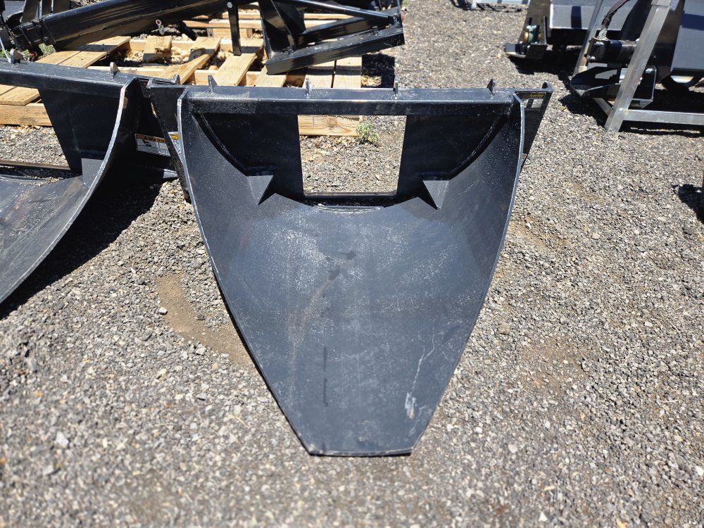 Main image 3
