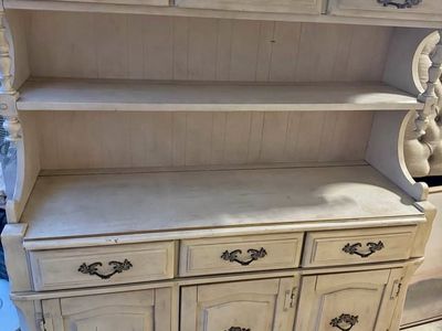 Vintage French Provincial Hutch