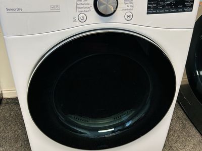 Like new Lg thinQ series electric dryer
