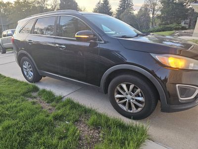 2016 KIA SORENTO LX