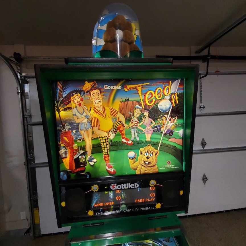 Tee'd Off pinball with Topper