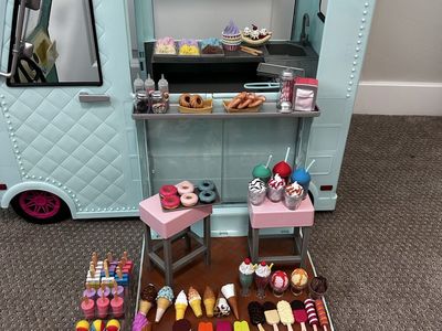 Our Generation Sweet Stop Ice Cream Truck & Accessories for 18-inch Dolls
