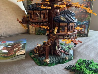 LEGO ideas Tree House 21318