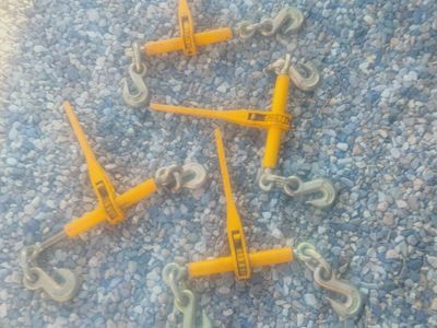 Set of 4 Yellow Ratchet Chain Binders with Hooks