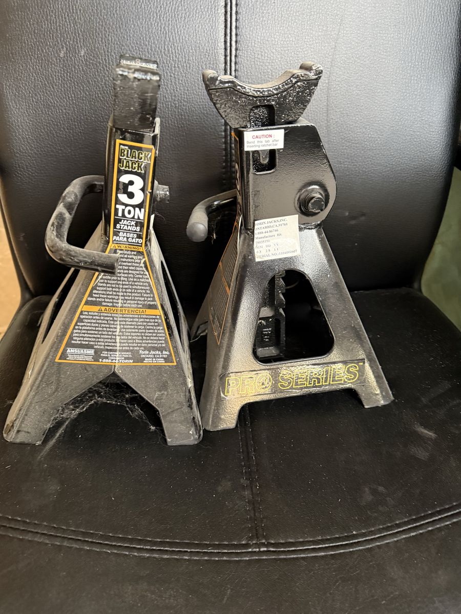 Black Jack 3 Ton Jack Stands (Pair) - Pro Series - Used Auto Repair Equipment