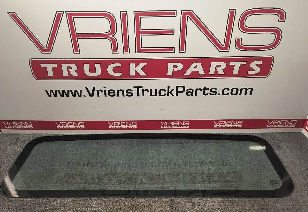 International 4200 Back Glass