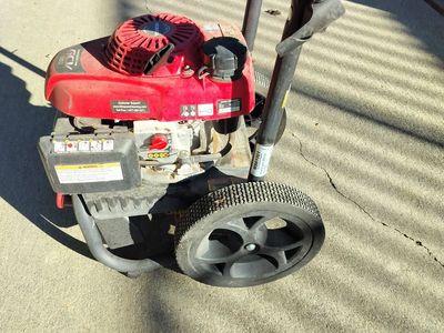 Simpson MegaShot 3000 PSI 2.3 GPM Gas Pressure Washer with Honda GCV160 Engine