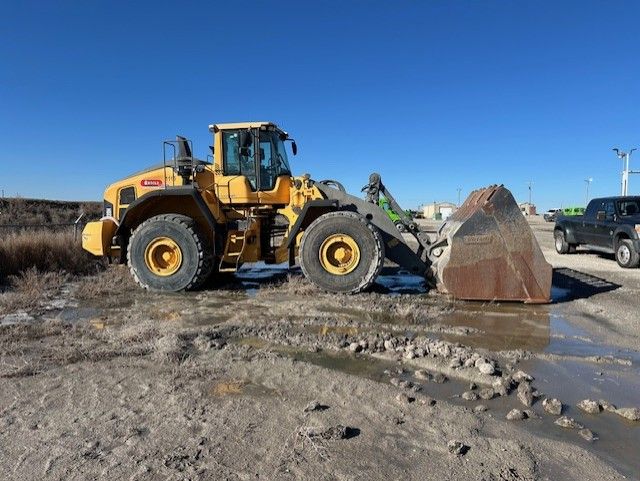 2015 Volvo L220H Loader