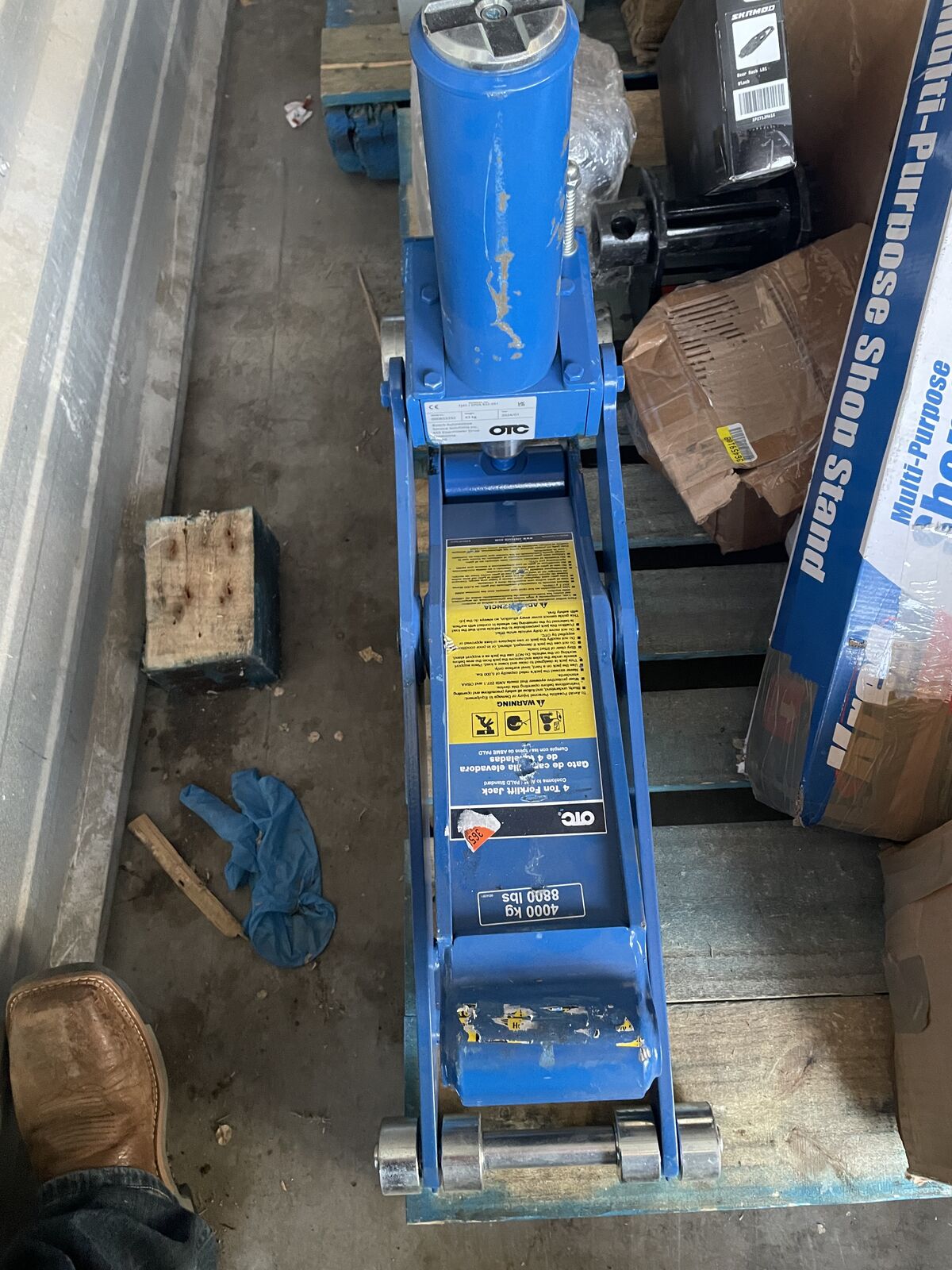 New OTC 8000lb Hydraulic Forklift Lifting Jack