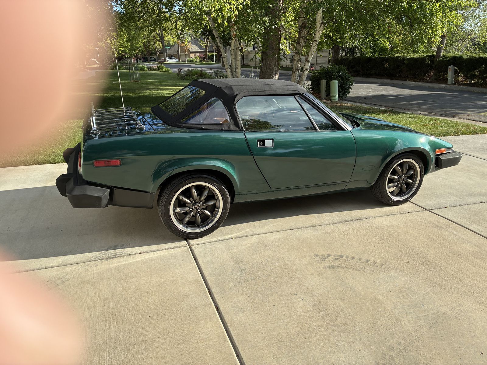 Main image 30