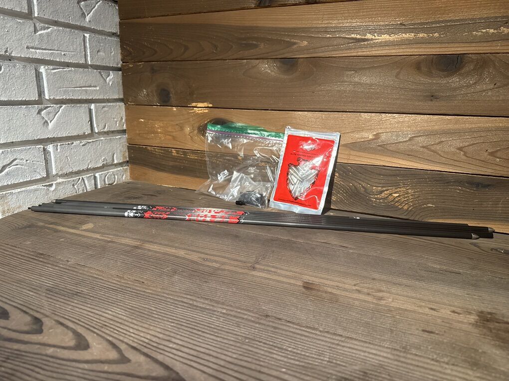 Half Dozen Victory NVX 23, 500 Spine Arrows