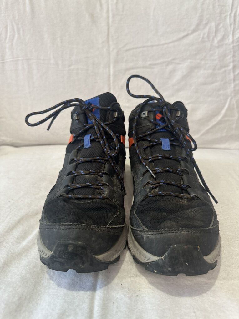 Columbia Men’s Size 9 Lightweight Hiking Boots