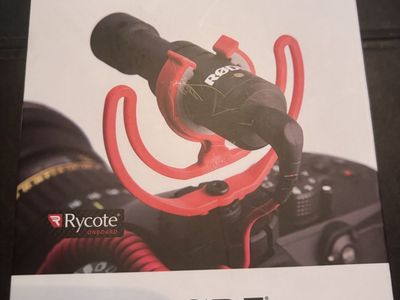 Rode VideoMicro Compact On-Camera Microphone with Rycote Lyre Mount - New in Box
