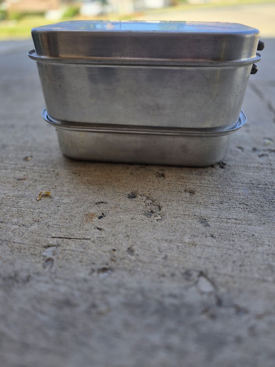 vintage Wear-Ever aluminum roasting pan set