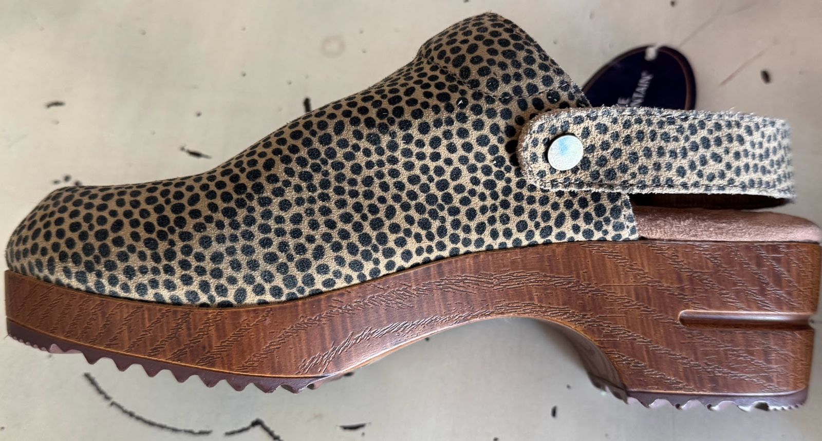 White Mountain Womens Being Clogs - Leopard Print Suede Upper, Wood Sole - Size 6.5