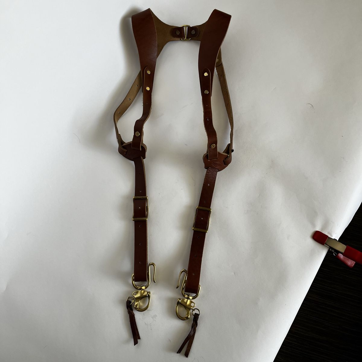 Rose Anvil Leather Camera Harness Straps for Dual Cameras - Brown